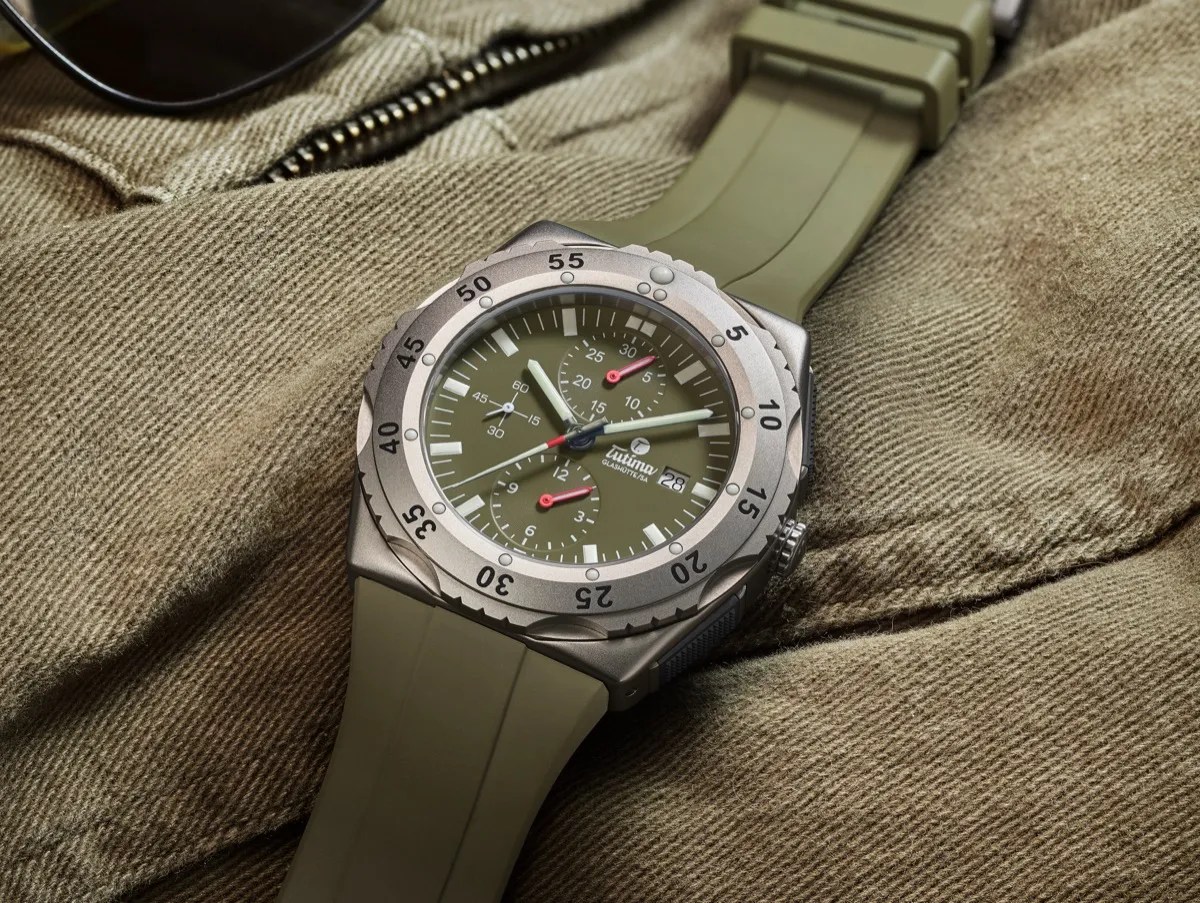 Mara Safari Chronograph 6451-53