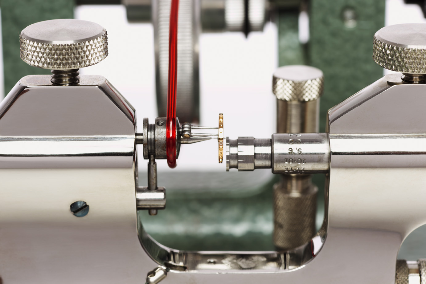 Chronometer regulation device