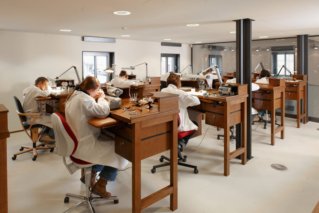 Modern Tutima workshop — Glashütte manufacture