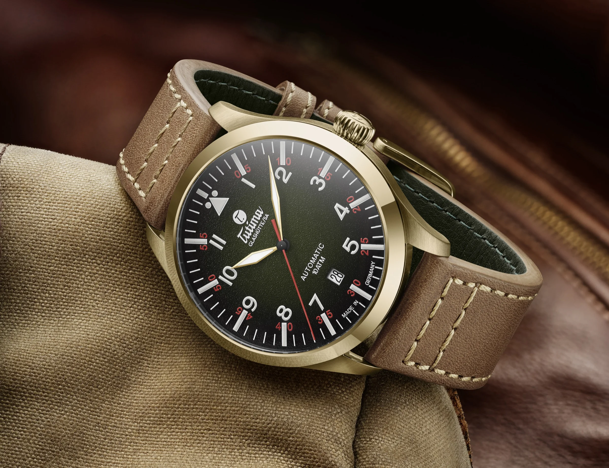 Flieger Automatic Bronze 6115-03 — black dial on brown leather, bronze case